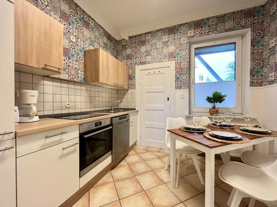Apartment Perlmutt Mit Balkon Husum  Kültér fotó